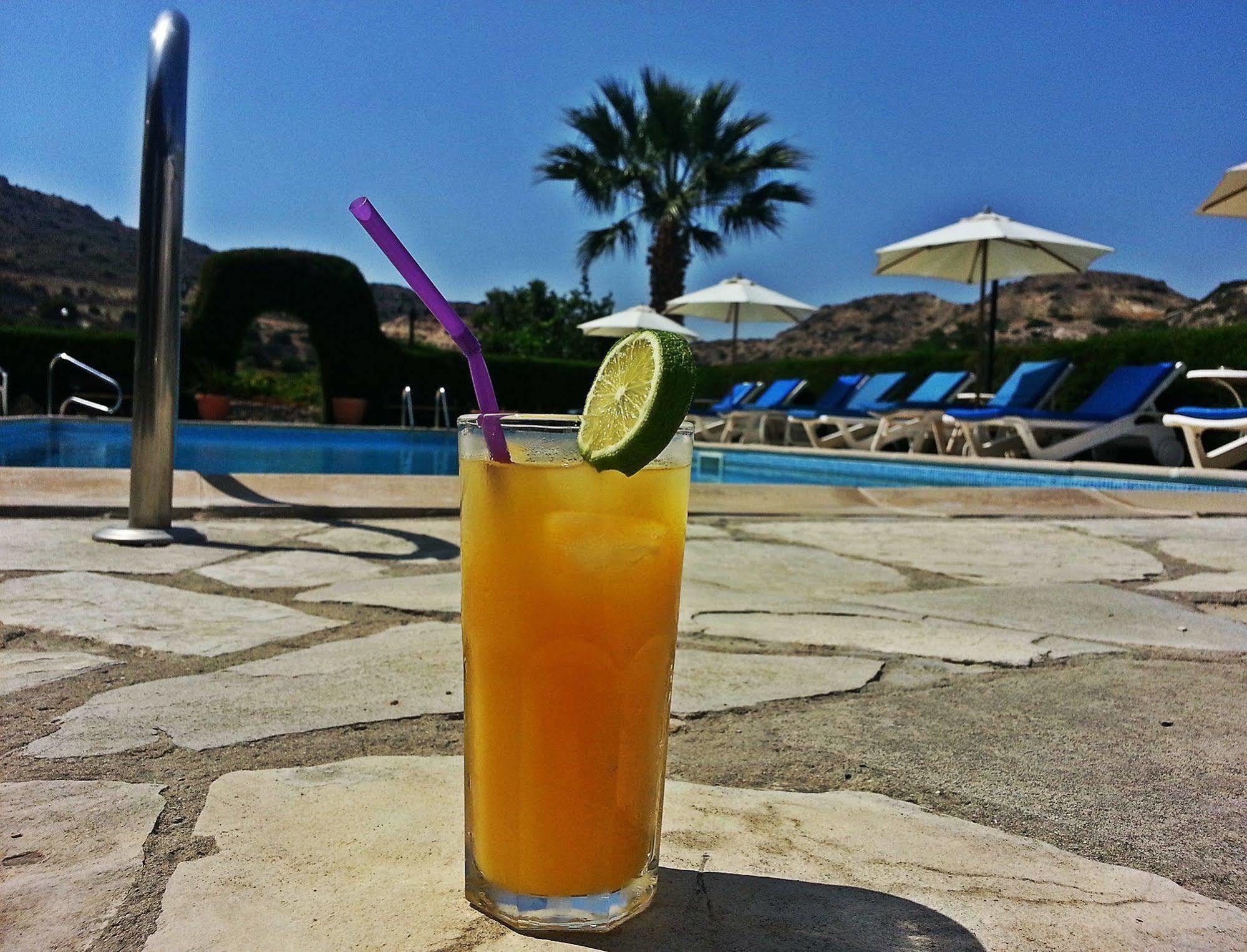 Ampelokipi Holiday Apartments Pissouri Dış mekan fotoğraf