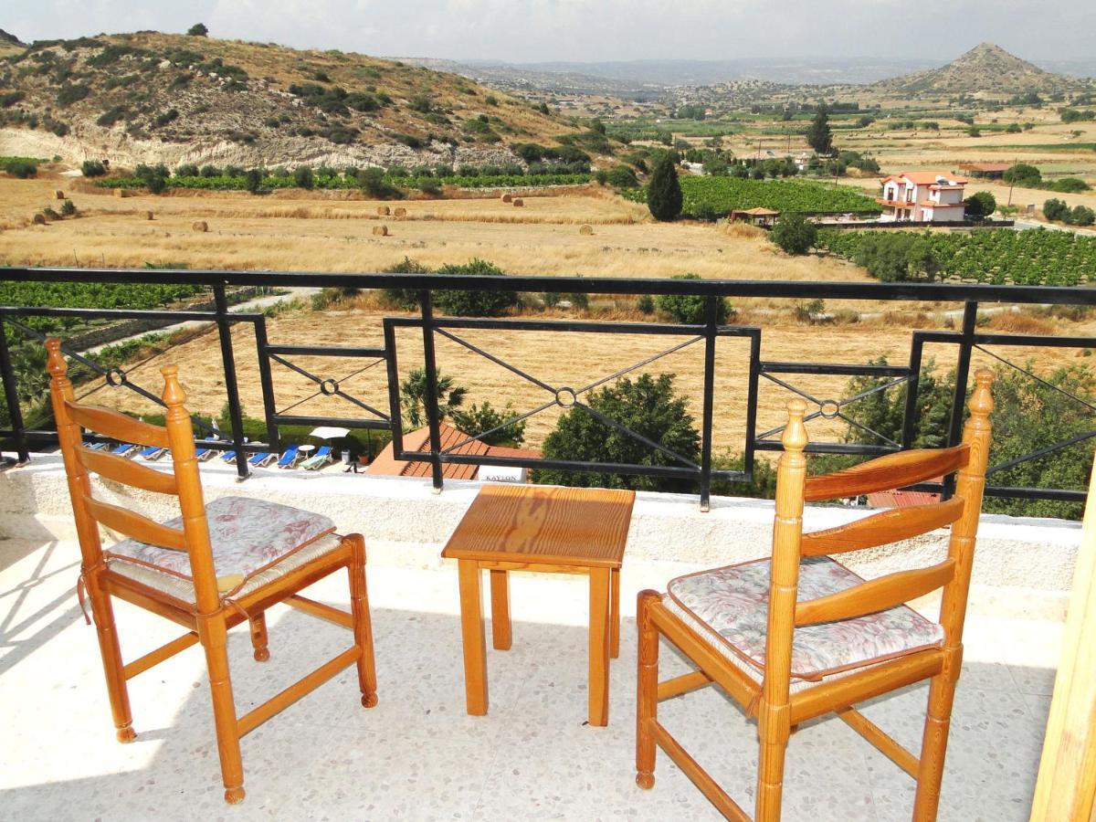 Ampelokipi Holiday Apartments Pissouri Oda fotoğraf